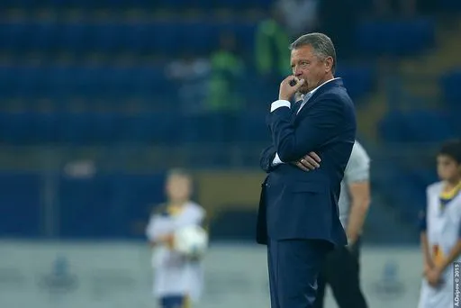 coach